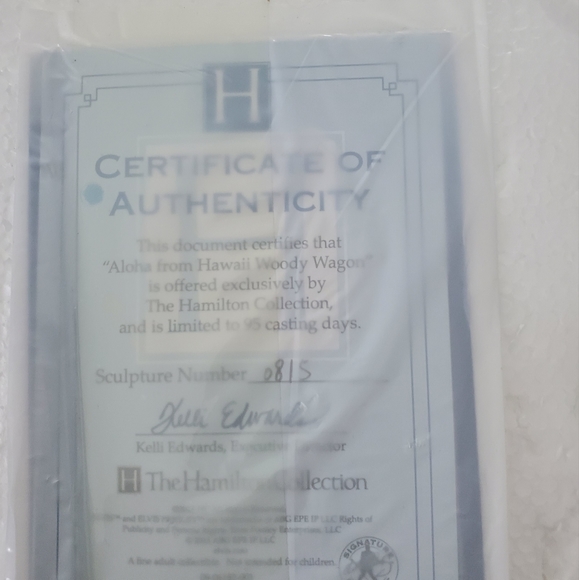 Collector Elvis Car - Picture 6 of 6